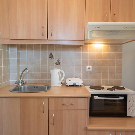 Aggelina S Apartments 希伊 外观 照片