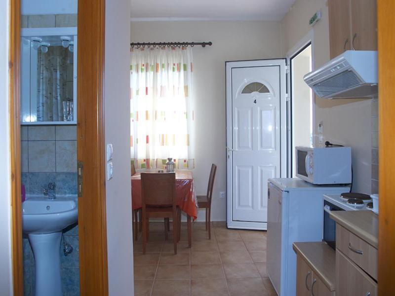 Aggelina S Apartments 希伊 外观 照片